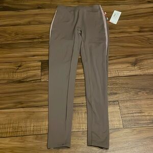 Legging Yumiko, size M, New with tags,